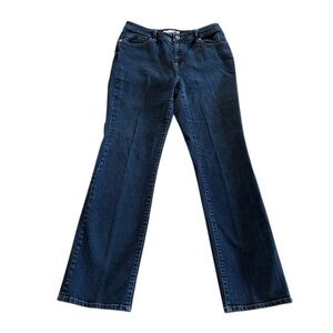 Chico’s Platinum Quartz Jean Medium Wash Straight Leg Stretch‎ Size 6 / .5